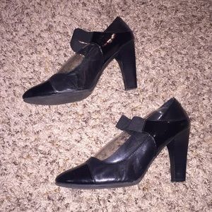 Black Azalea Simply Vera Vera Wang Mary Jane Heals Size 6.5